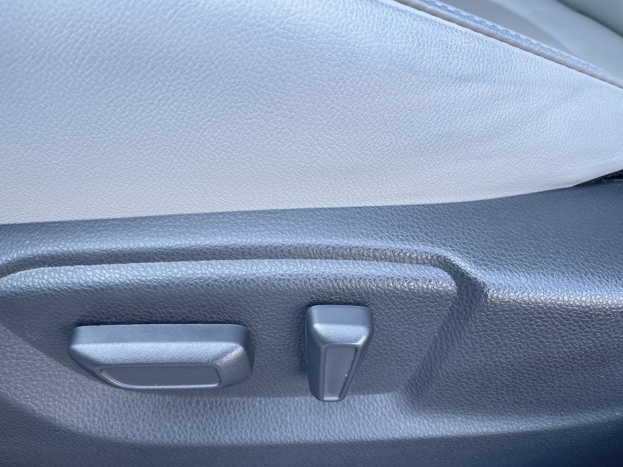 2024 Mitsubishi ECLIPSE CROSS