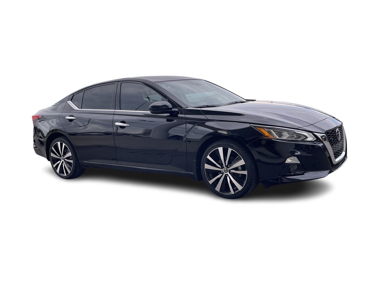 2022 Nissan Altima in Calgary, Alberta