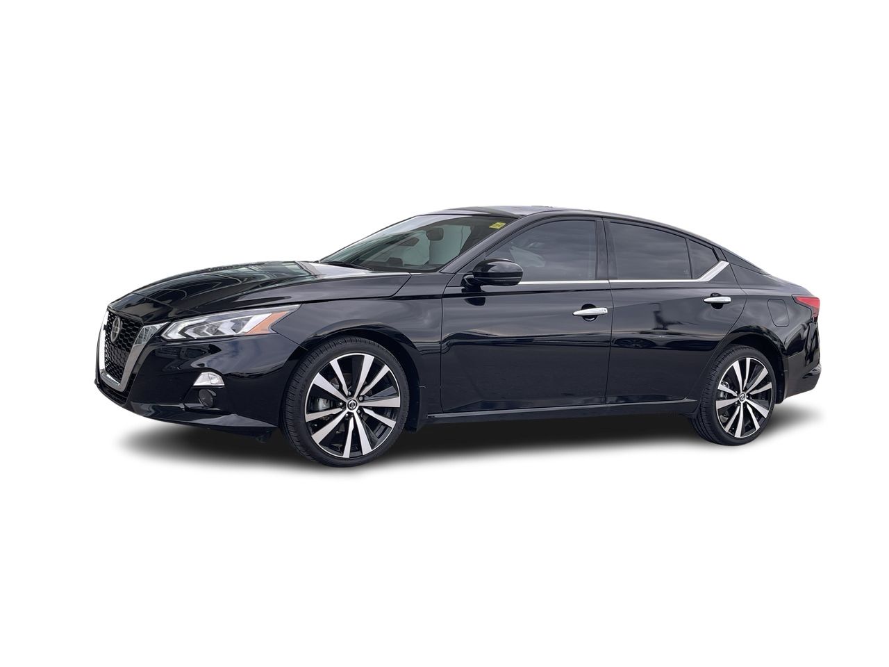 2022 Nissan Altima in Calgary, Alberta
