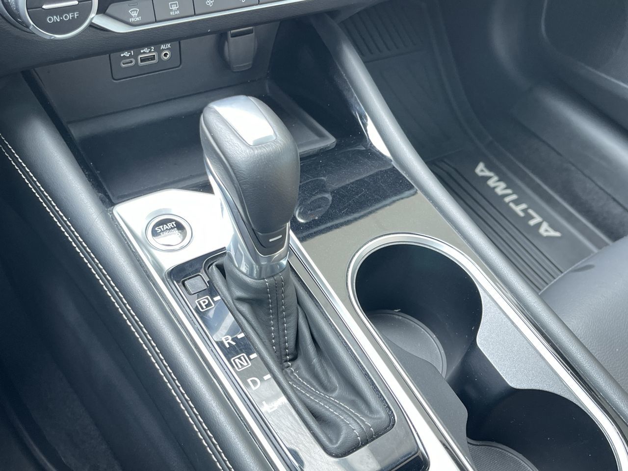 2022 Nissan Altima in Calgary, Alberta