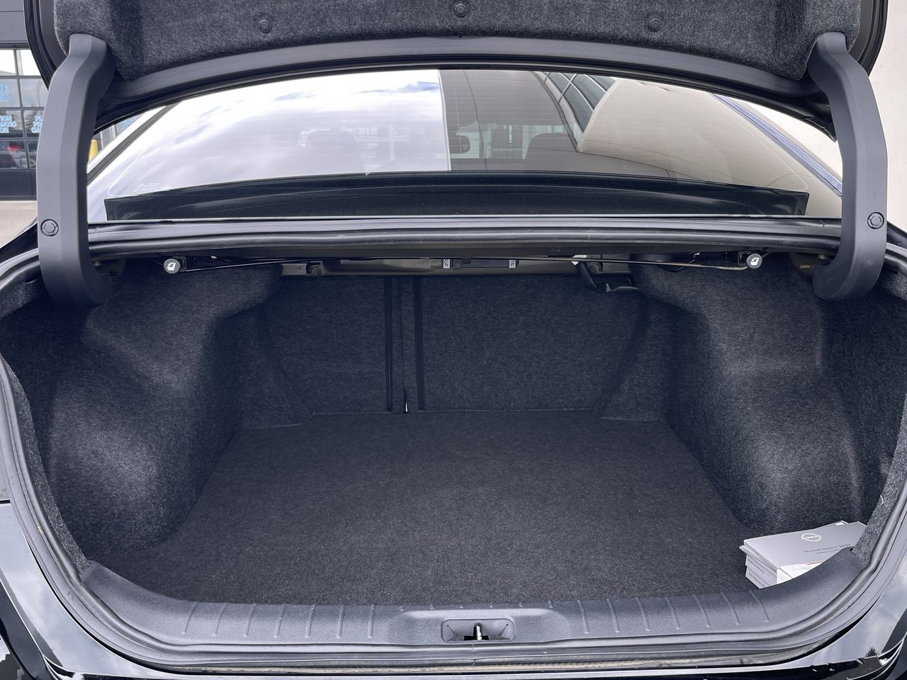 2022 Nissan Altima in Calgary, Alberta