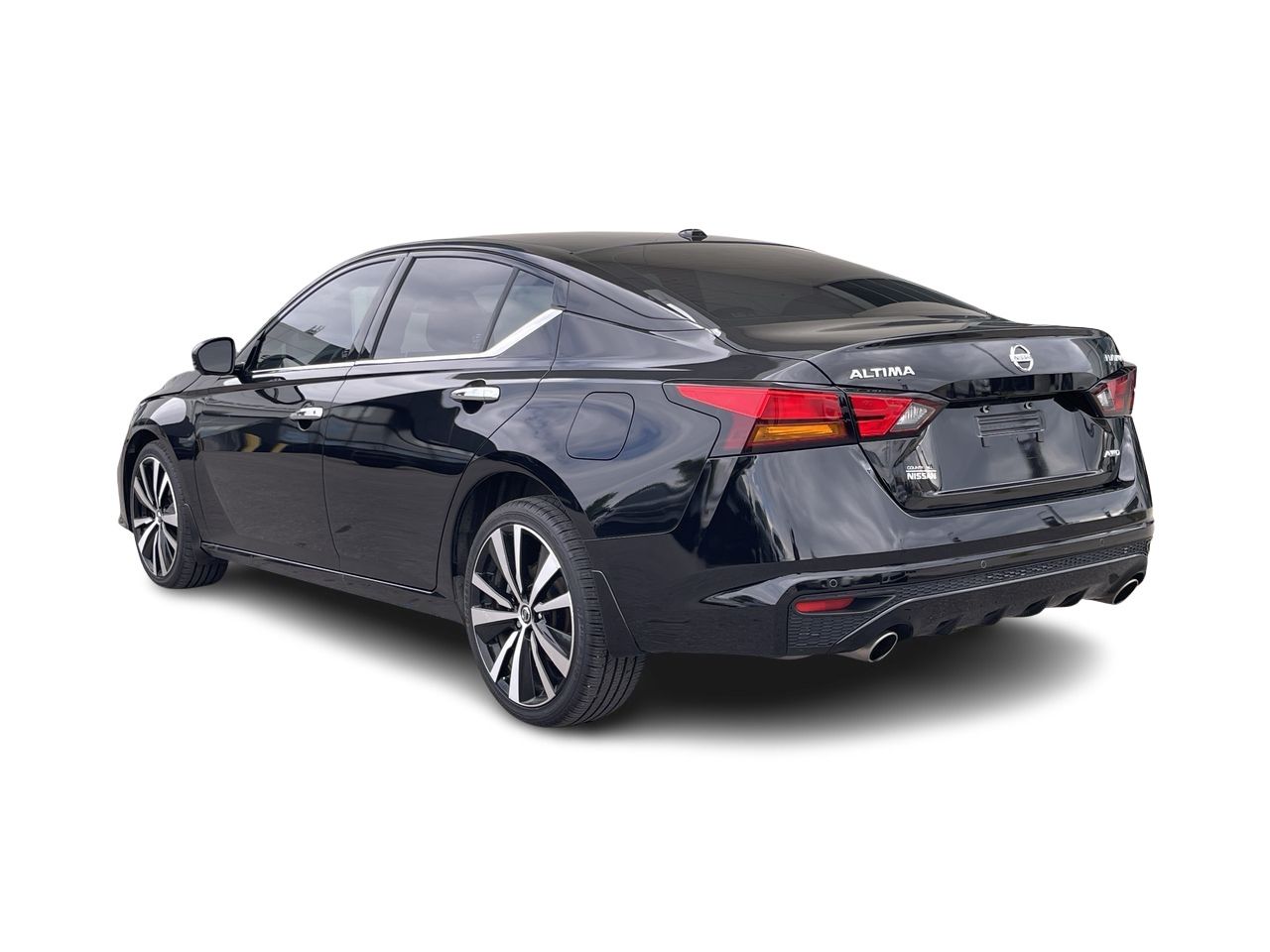 2022 Nissan Altima in Calgary, Alberta