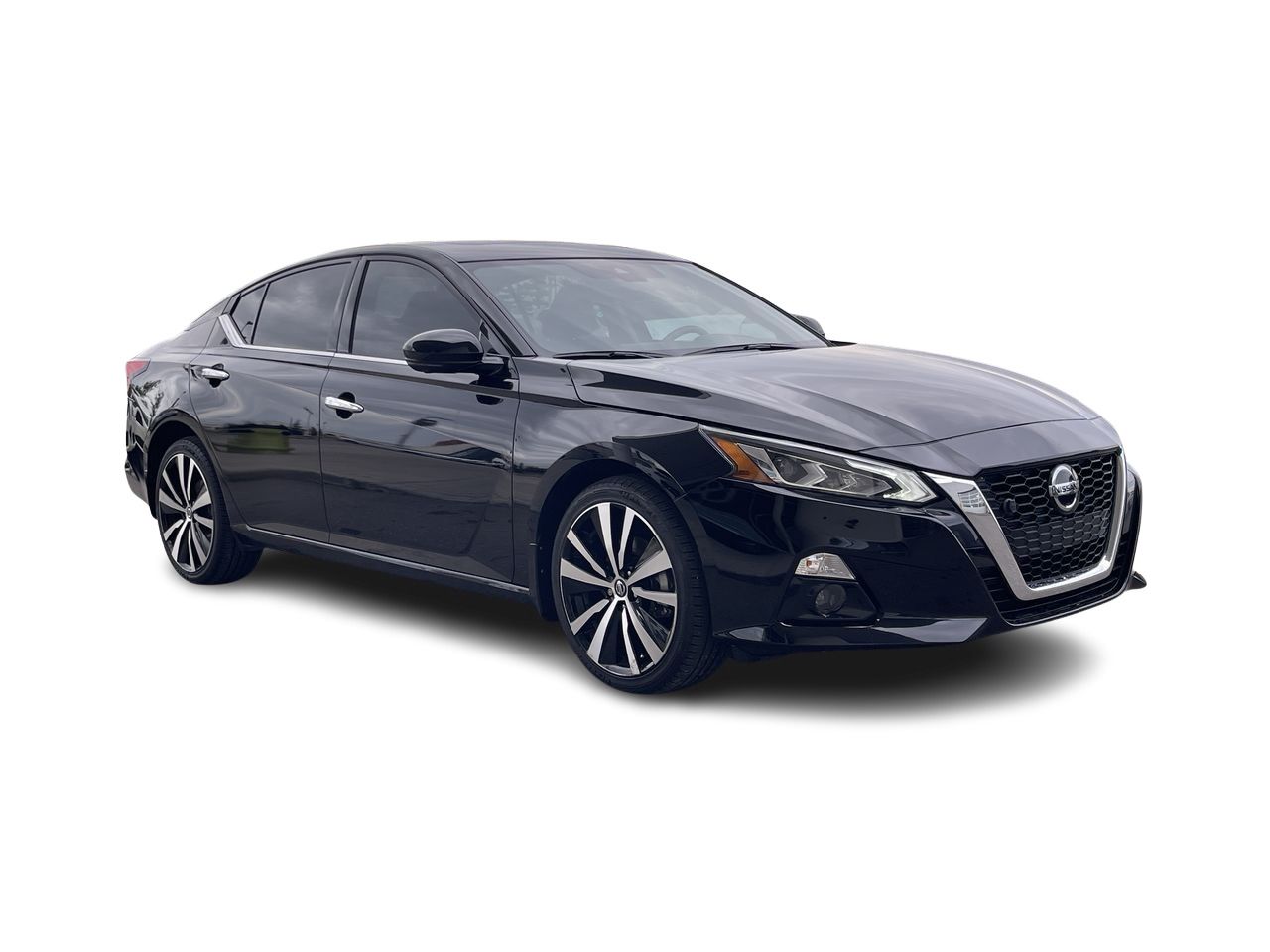 2022 Nissan Altima in Calgary, Alberta