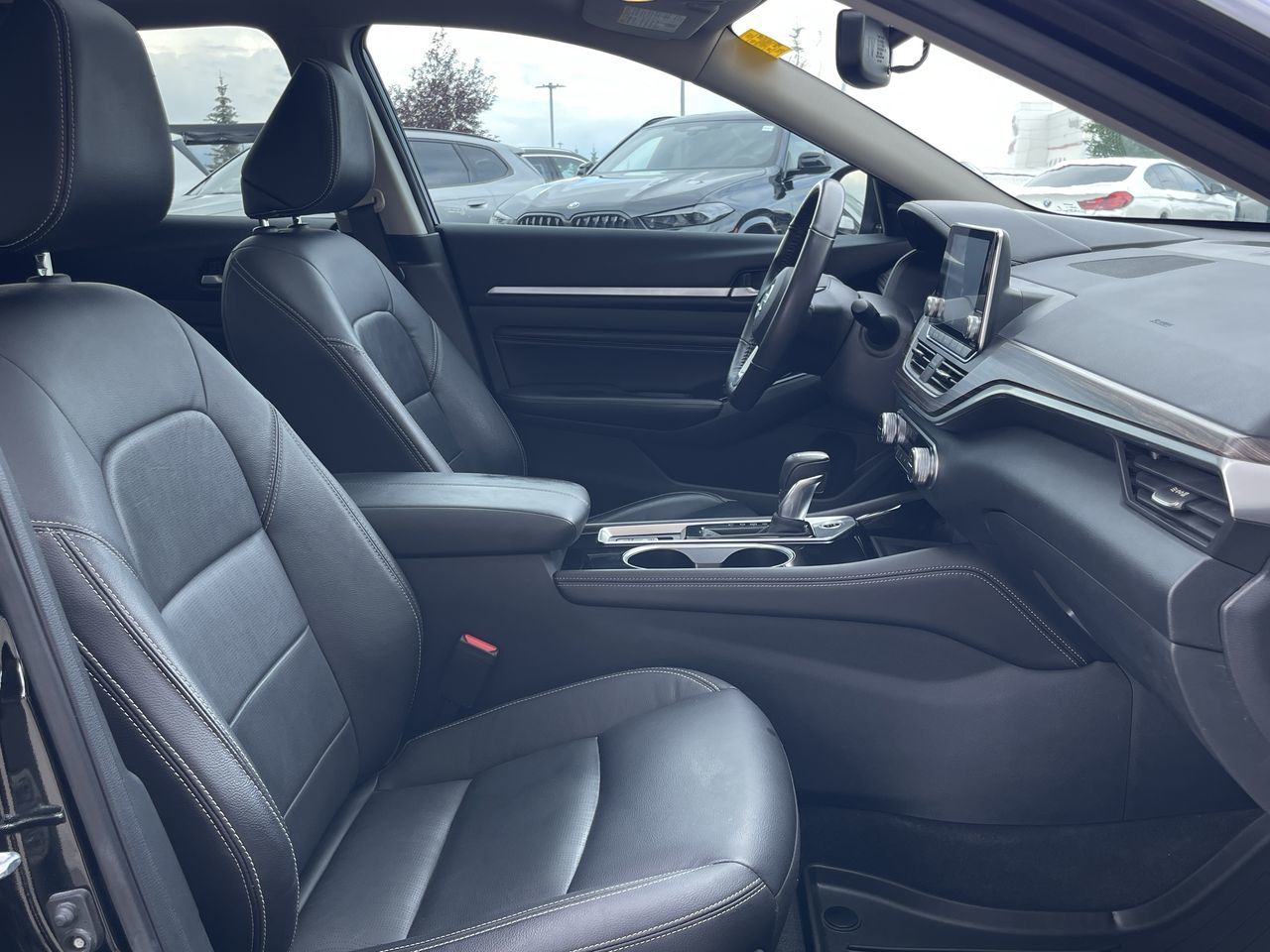 2022 Nissan Altima in Calgary, Alberta