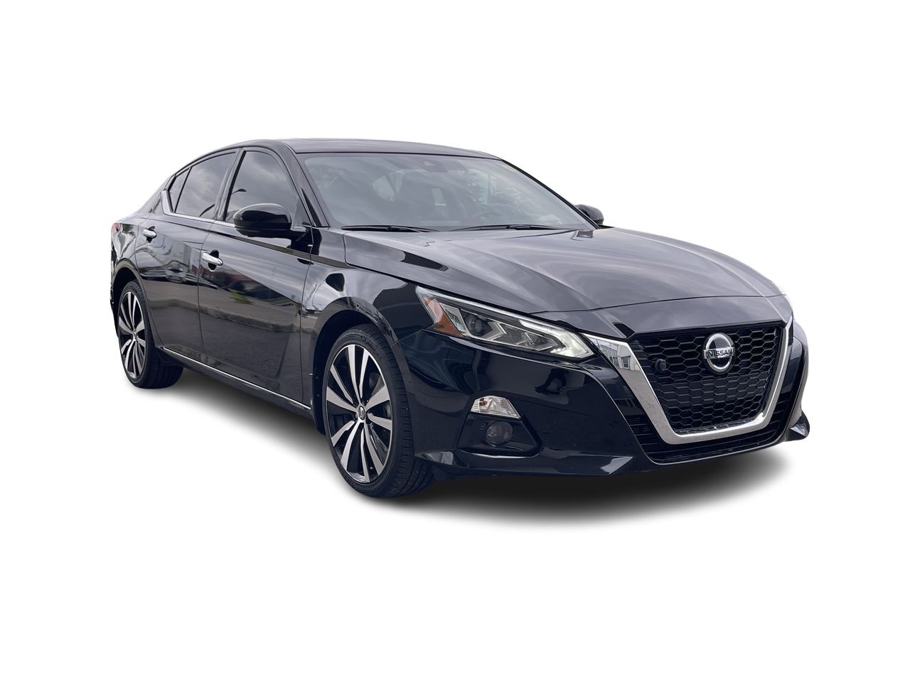 2022 Nissan Altima in Calgary, Alberta