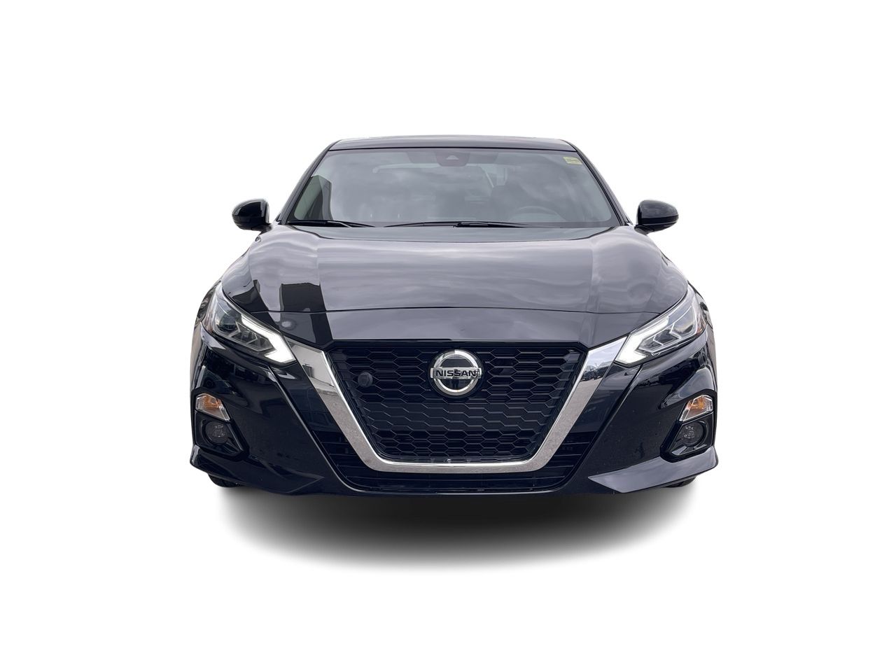 2022 Nissan Altima in Calgary, Alberta