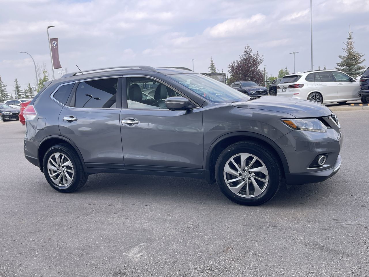 Nissan Rogue  2014 à Calgary, Alberta