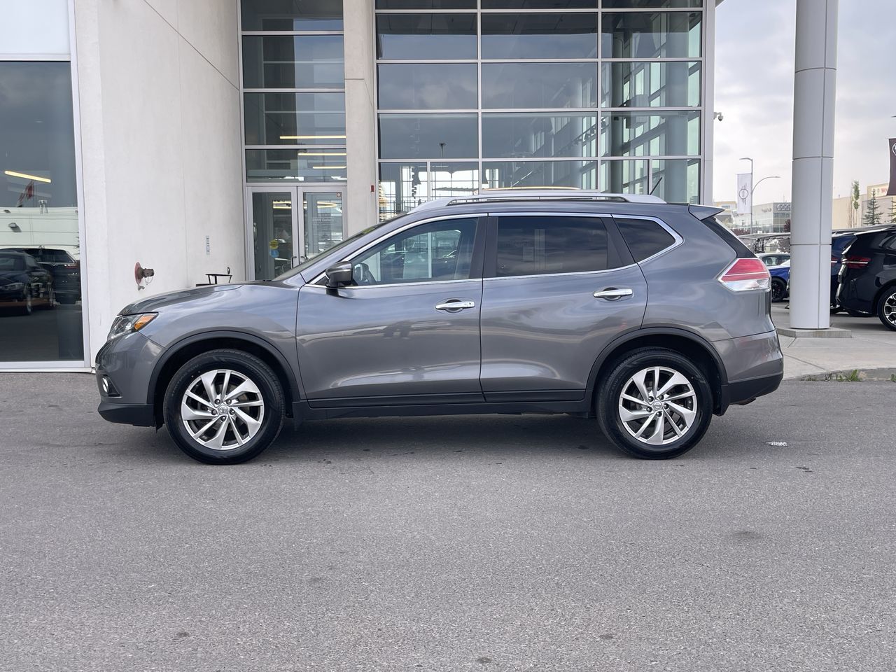 Nissan Rogue  2014 à Calgary, Alberta
