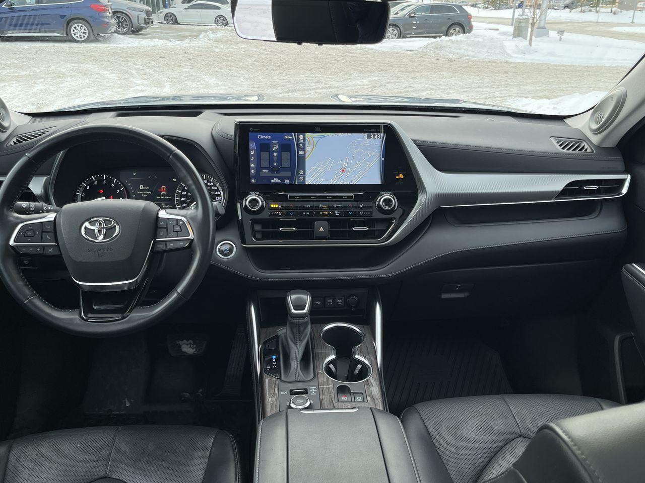 2021 Toyota Highlander in Calgary, Alberta