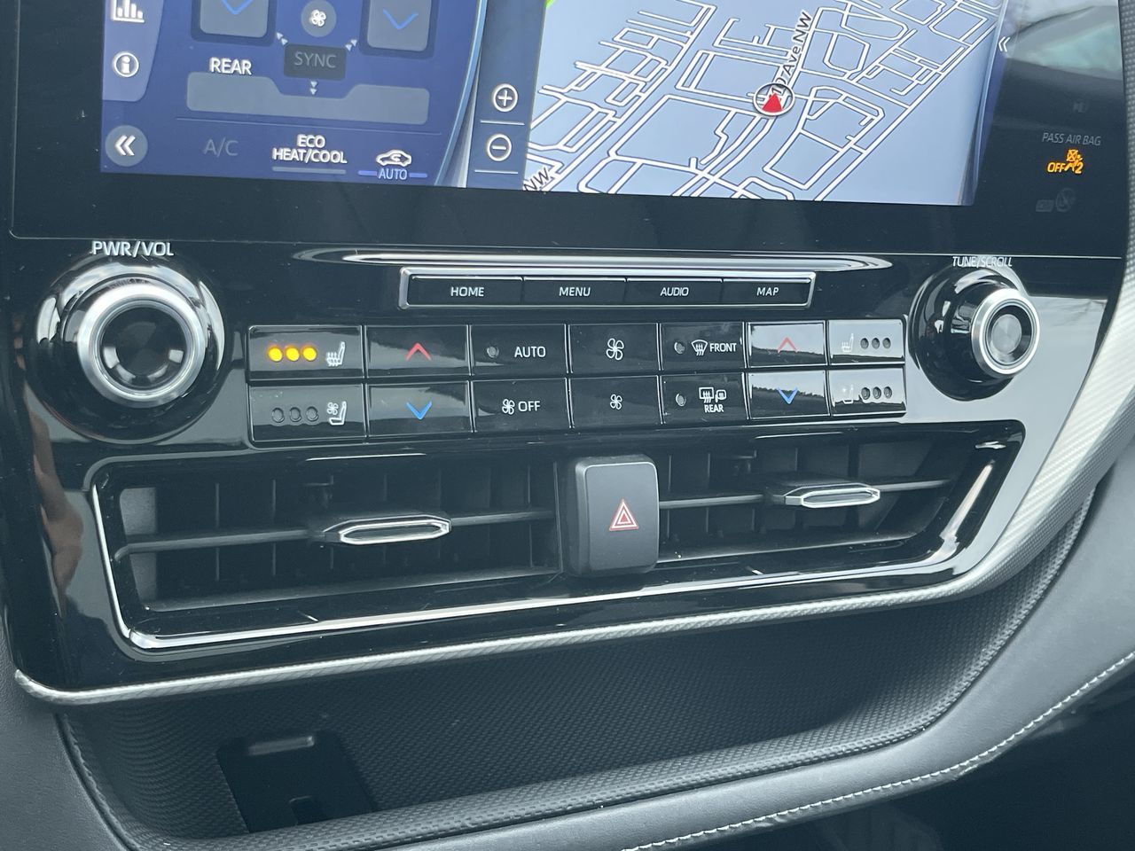 2021 Toyota Highlander in Calgary, Alberta