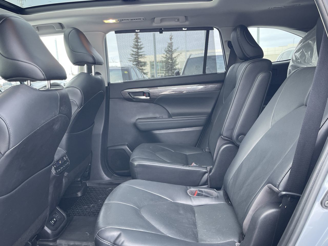 2021 Toyota Highlander in Calgary, Alberta