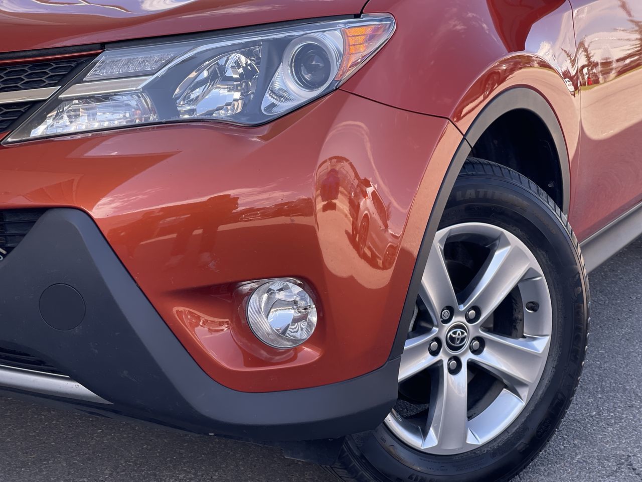 Toyota RAV4  2015 à Calgary, Alberta