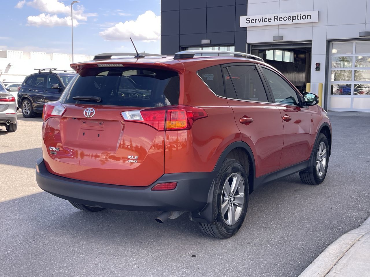 Toyota RAV4  2015 à Calgary, Alberta