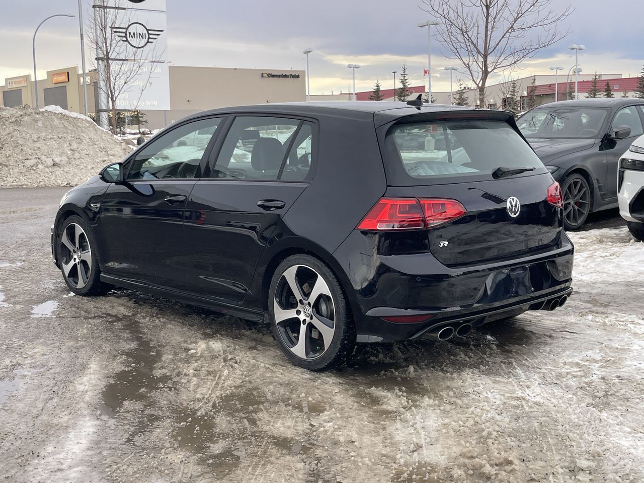 2016 Volkswagen Golf R