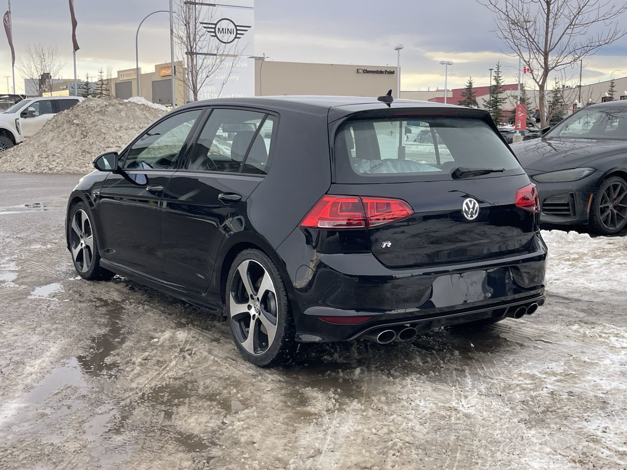 2016 Volkswagen Golf R