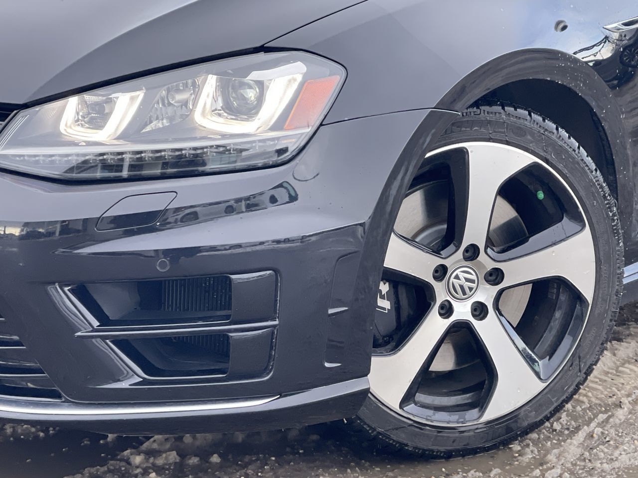 2016 Volkswagen Golf R