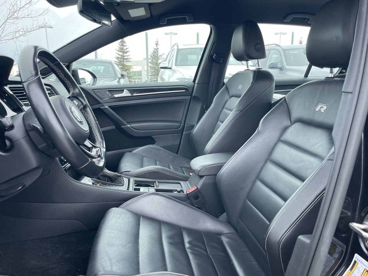 2016 Volkswagen Golf R