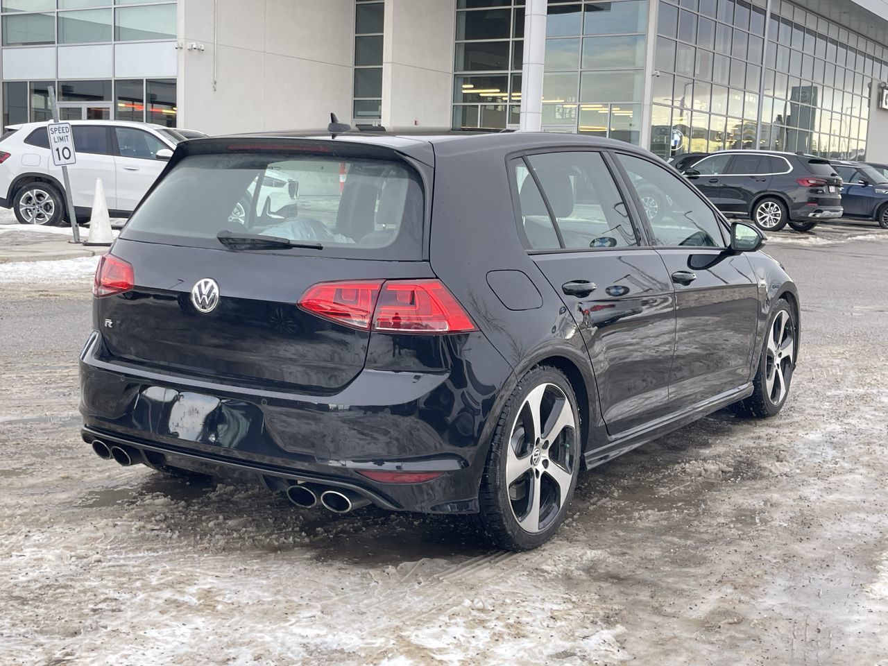 2016 Volkswagen Golf R