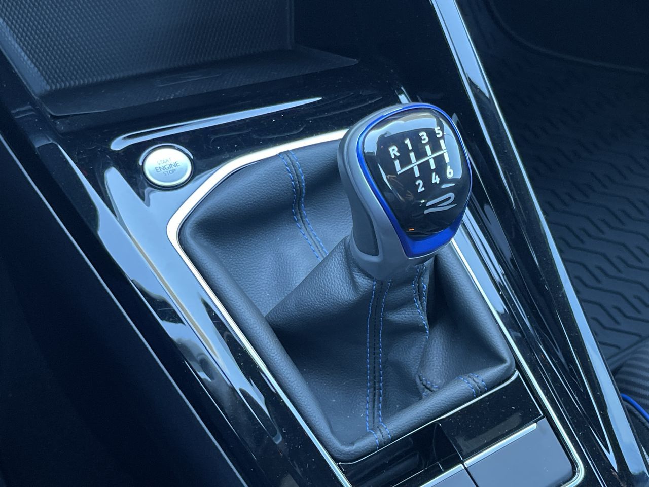 2024 Volkswagen Golf R