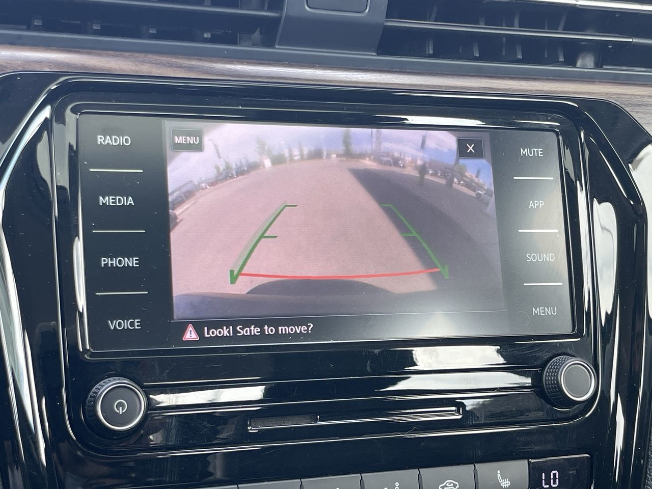 2022 Volkswagen Passat in Calgary, Alberta