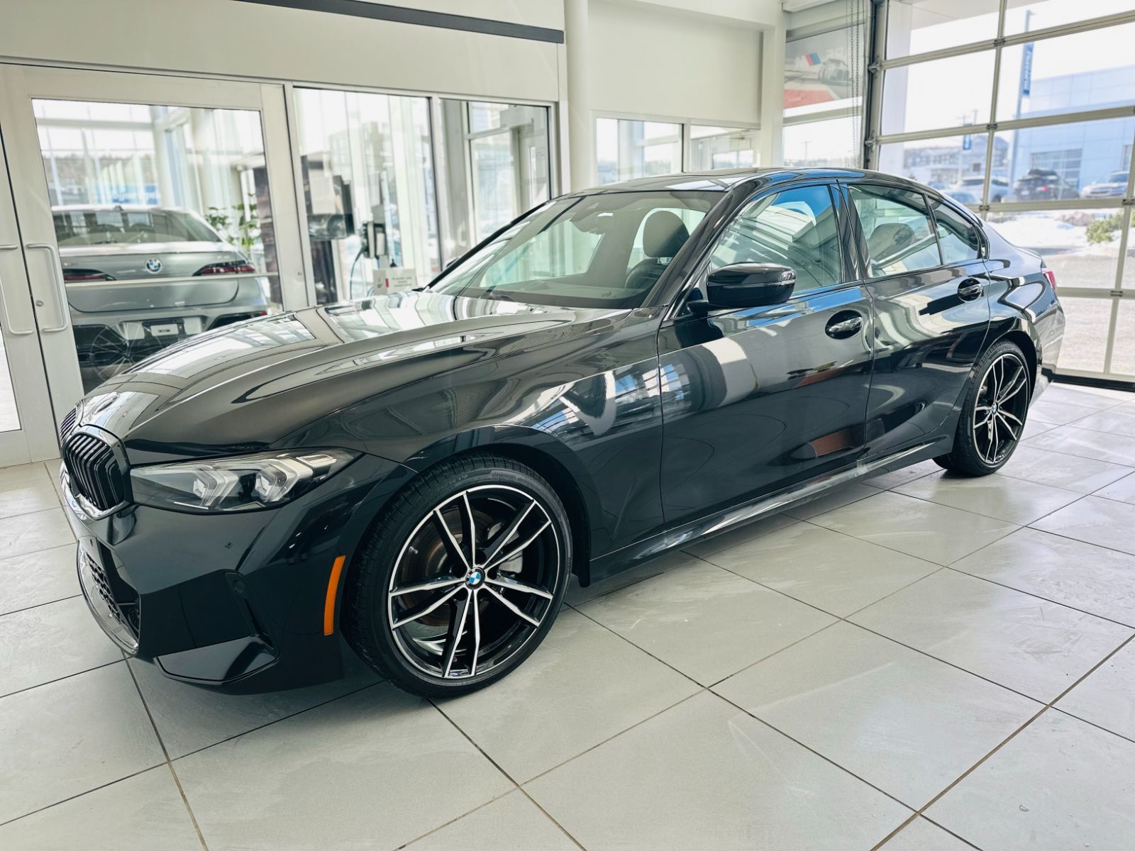 2024 BMW 3 Series Sedan 330i xDrive Sedan-0