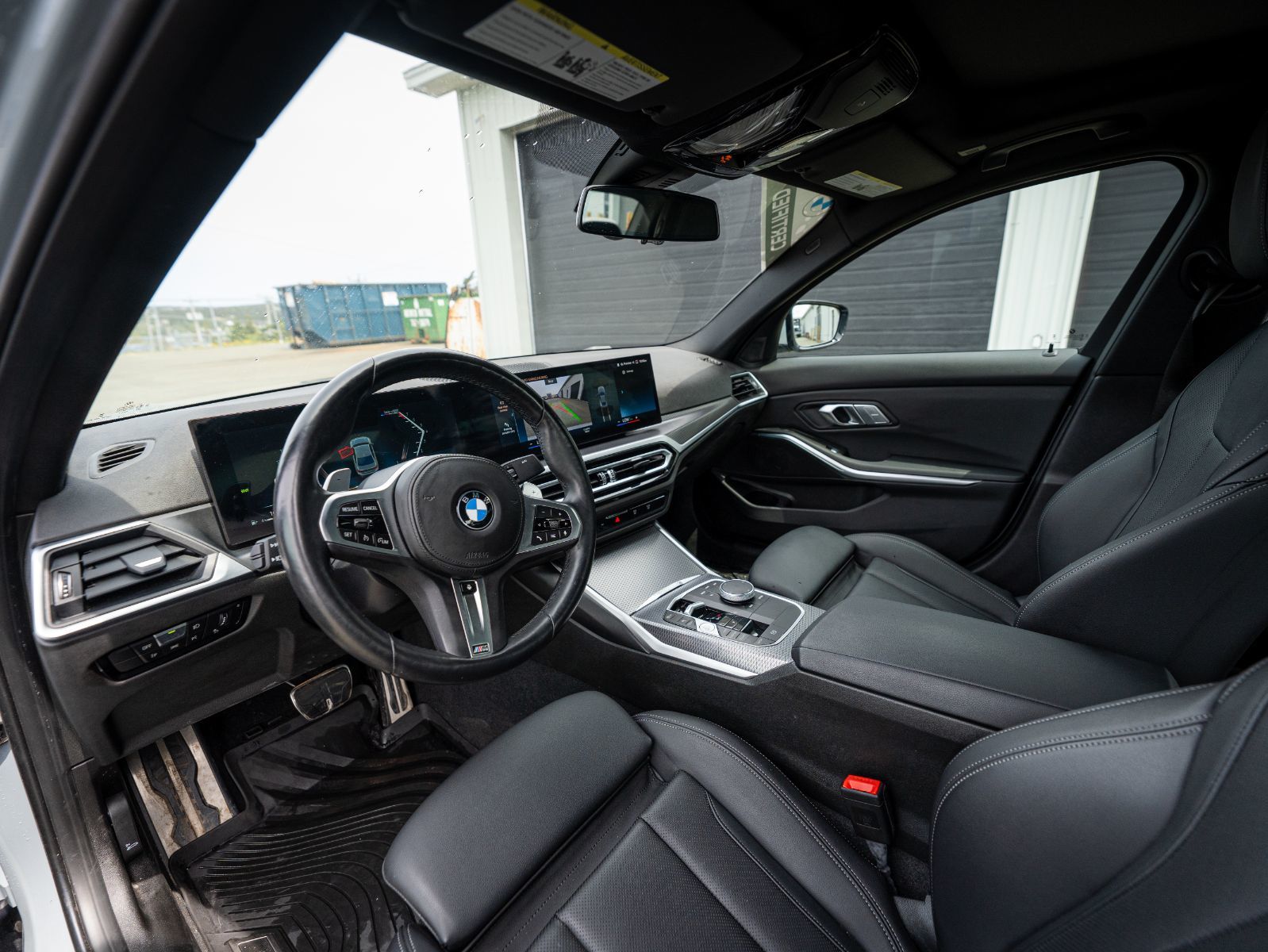 2023 BMW 3 Series 330i xDrive-8