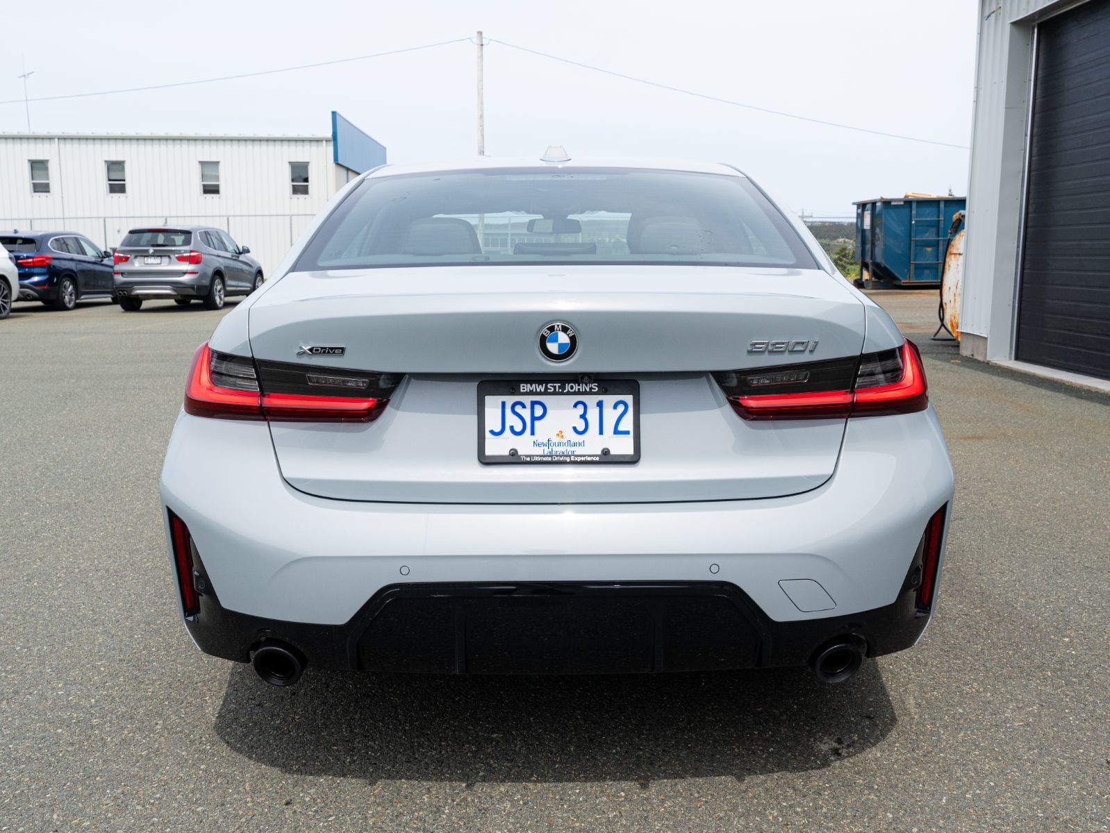 2023 BMW 3 Series 330i xDrive-4