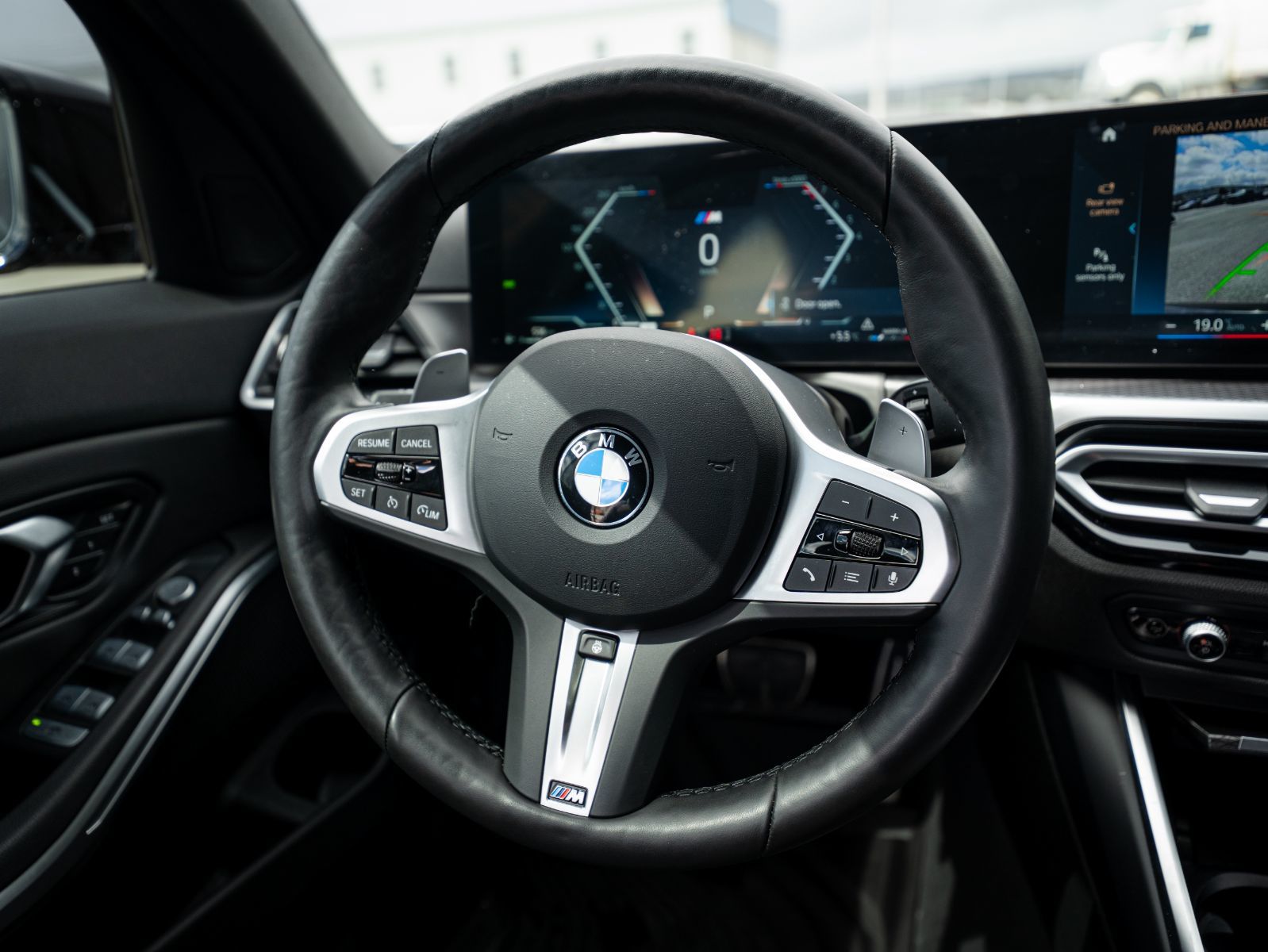 2024 BMW 3 Series 330i xDrive-10