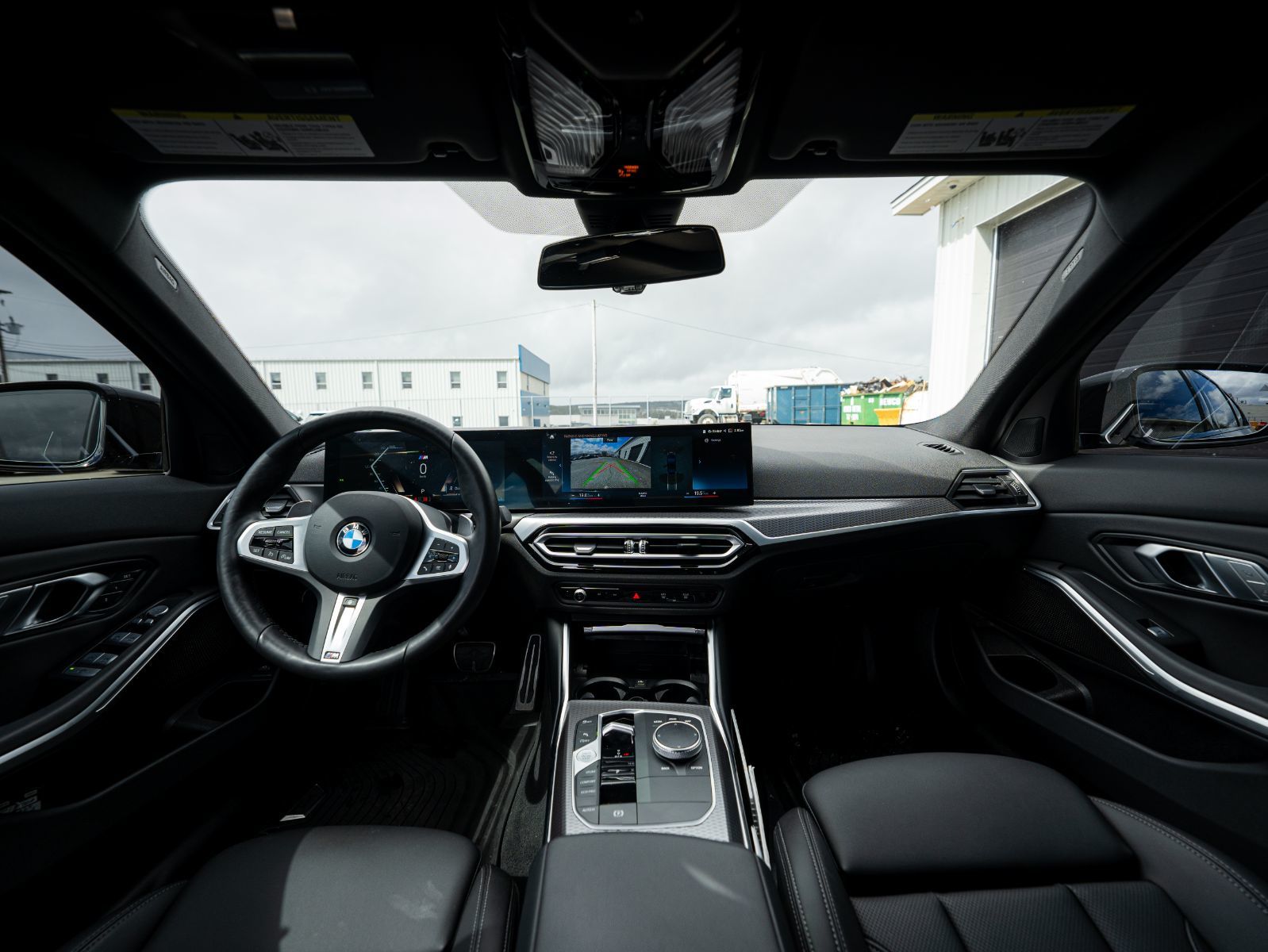 2024 BMW 3 Series 330i xDrive-9