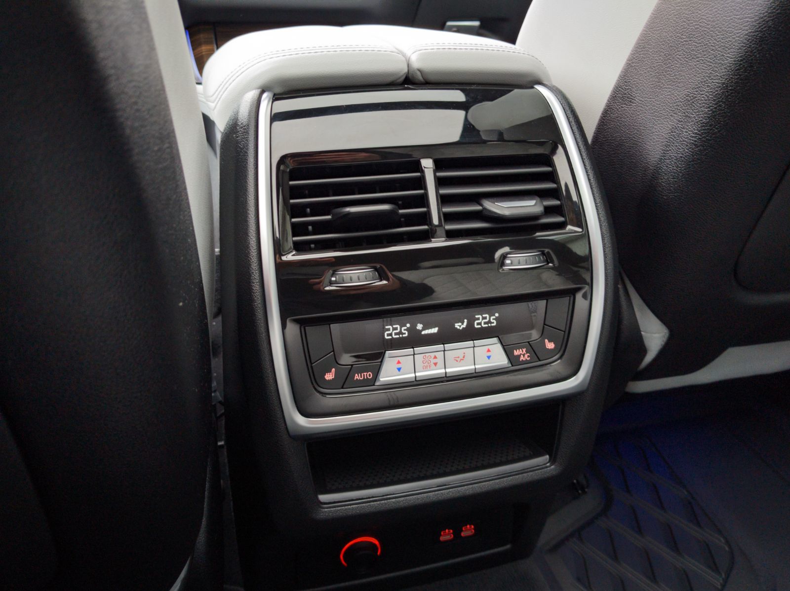 2024 BMW X5 XDrive40i-14