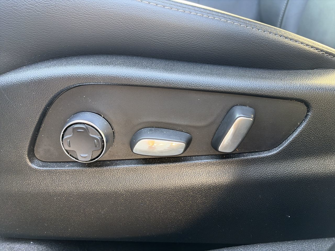 2025 Cadillac XT4 in Bolton, Ontario