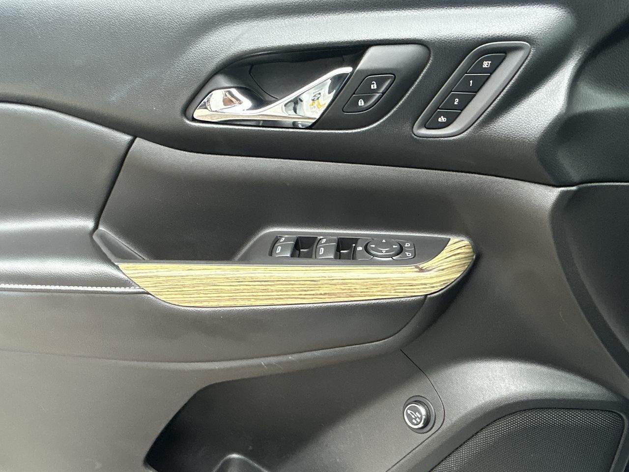 2018 GMC Acadia in Bolton, Ontario