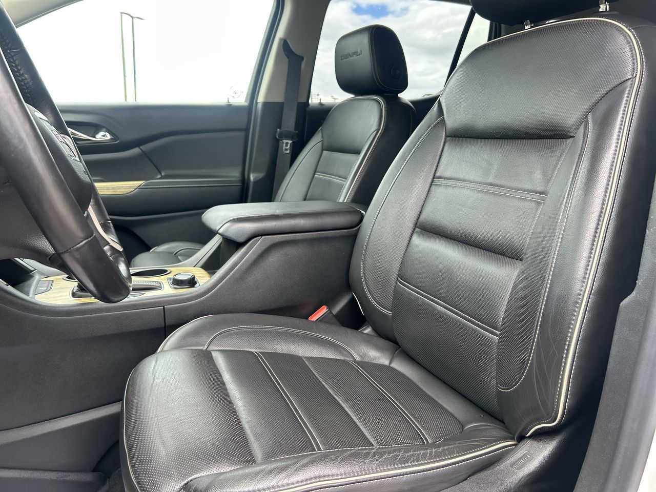 2018 GMC Acadia in Bolton, Ontario