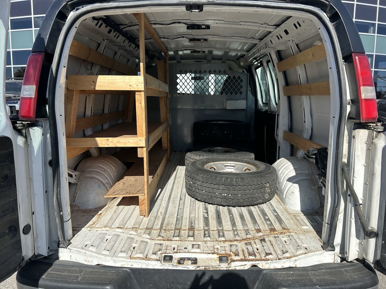 2015 GMC Savana Cargo 2500