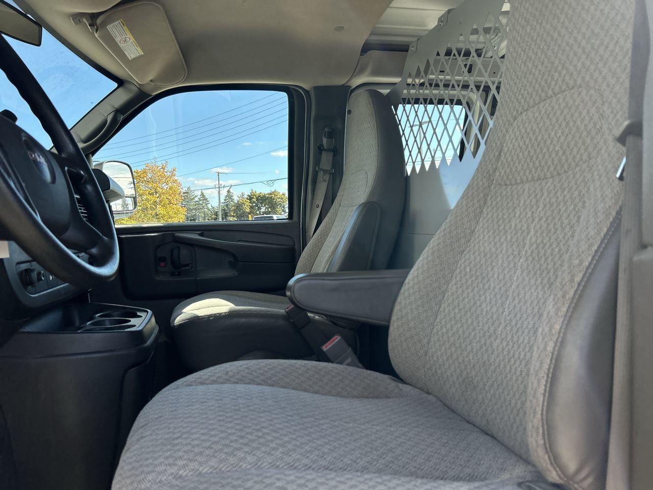 2015 GMC Savana Cargo 2500