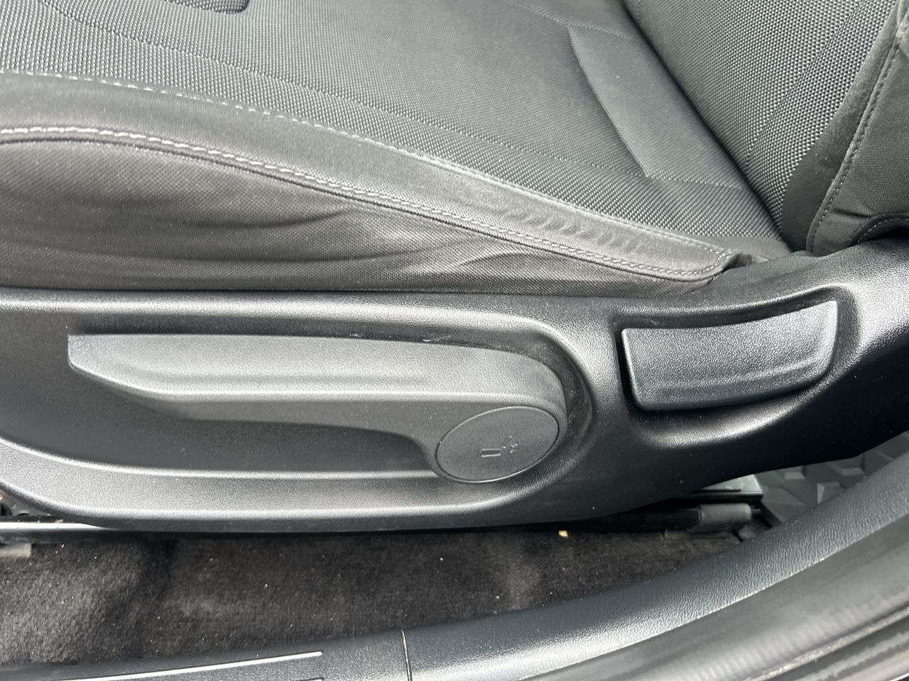 Hyundai Elantra Sedan  2022 à Bolton, Ontario
