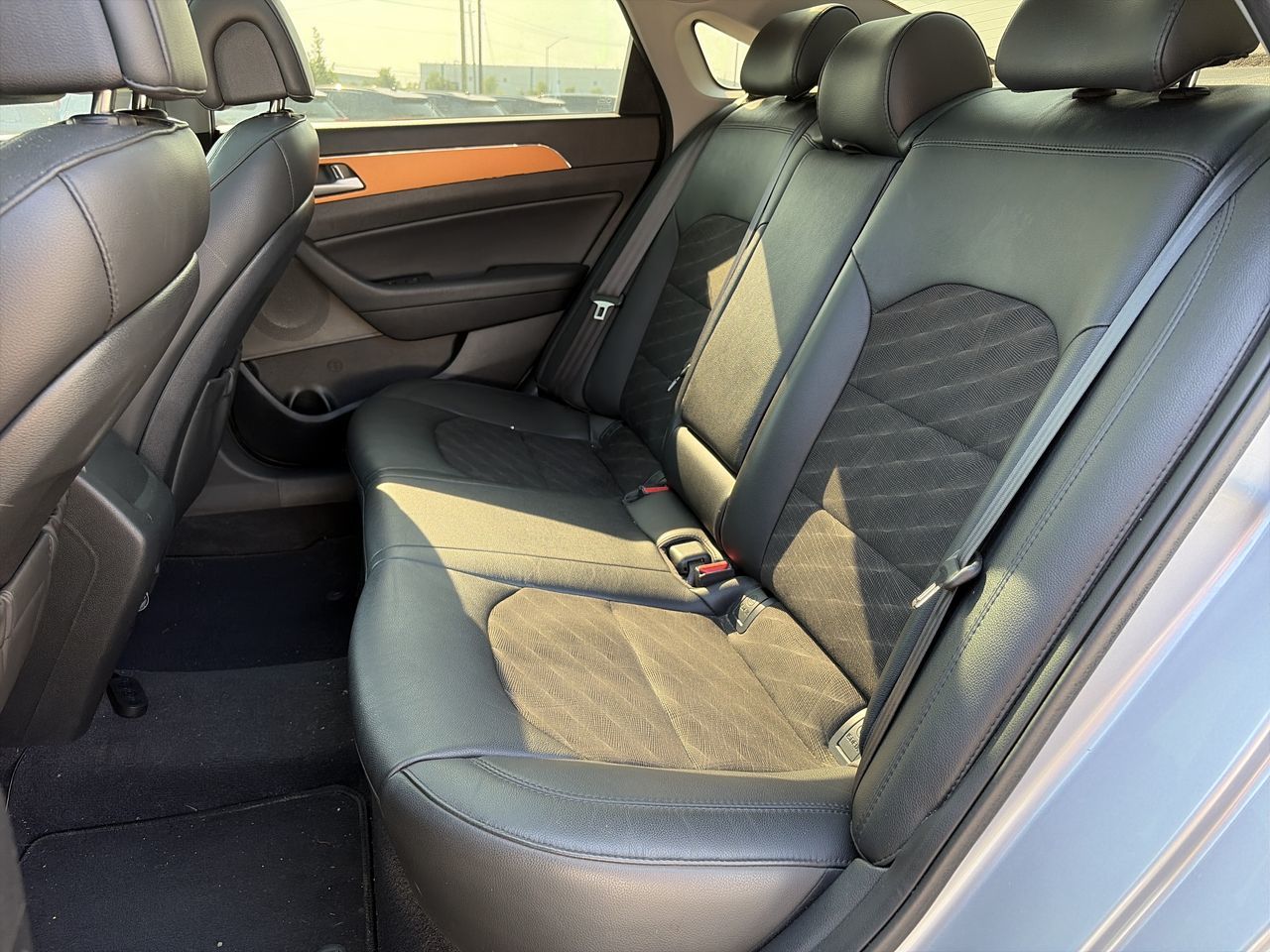 Hyundai Sonata  2016 à Bolton, Ontario