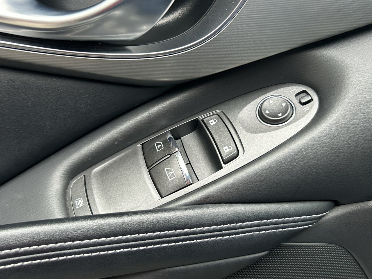 2021 Infiniti Q60 in Bolton, Ontario