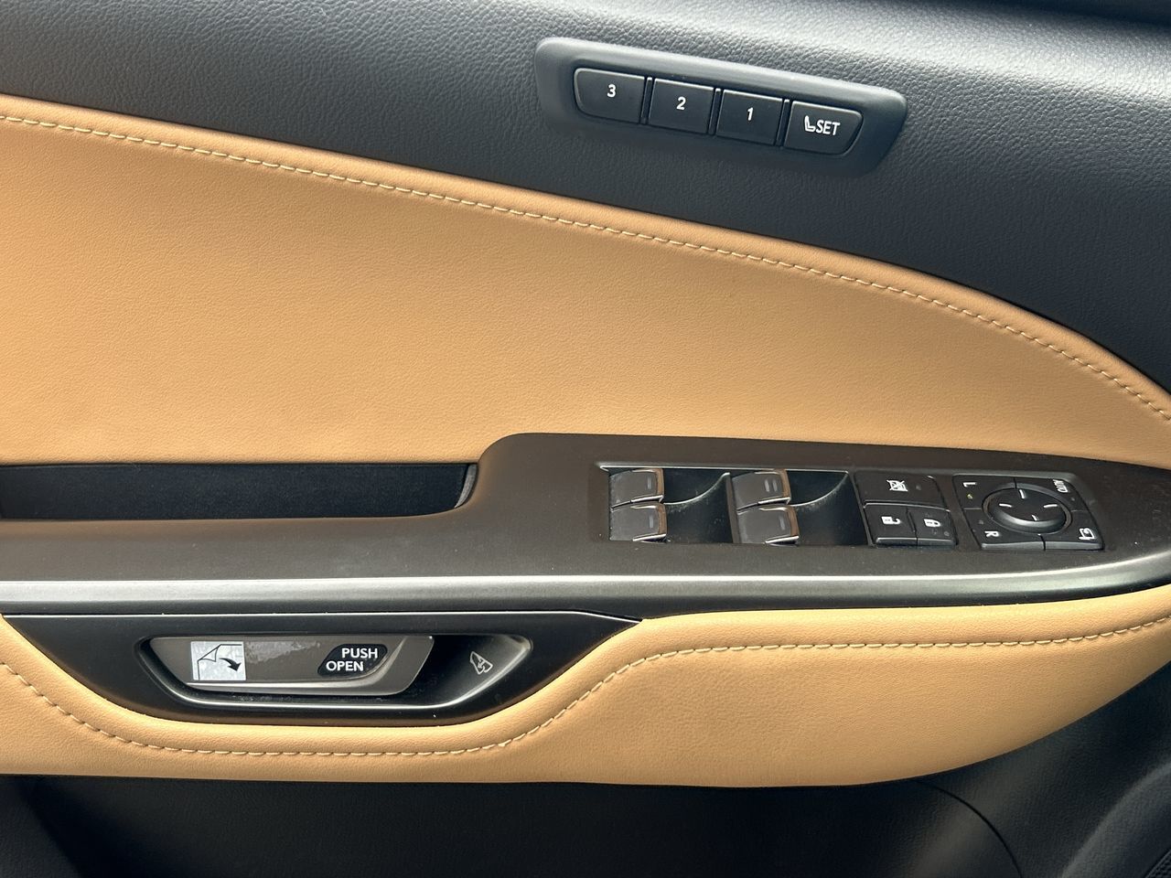 2022 Lexus NXH in Bolton, Ontario