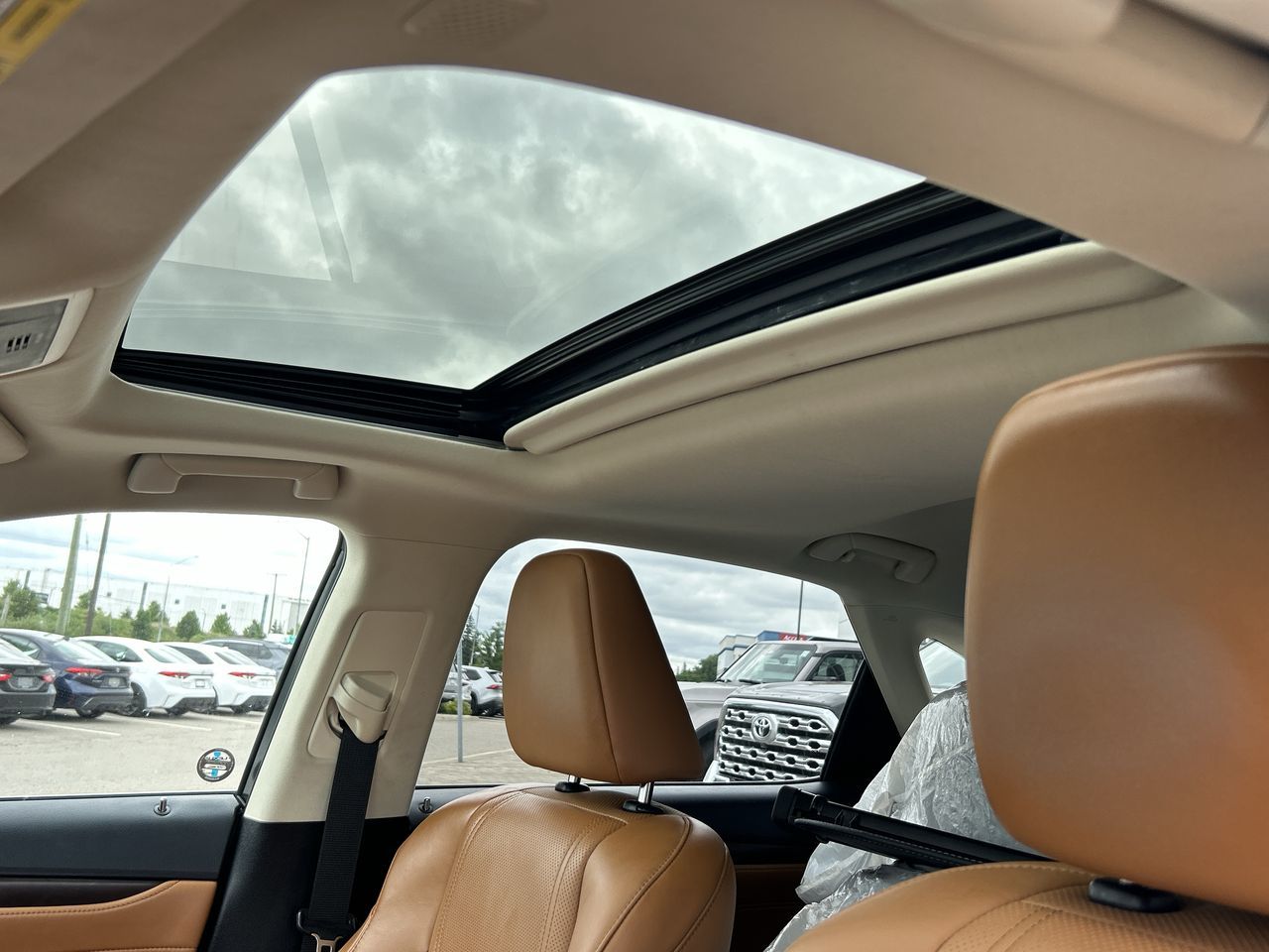 2022 Lexus RX450h in Bolton, Ontario