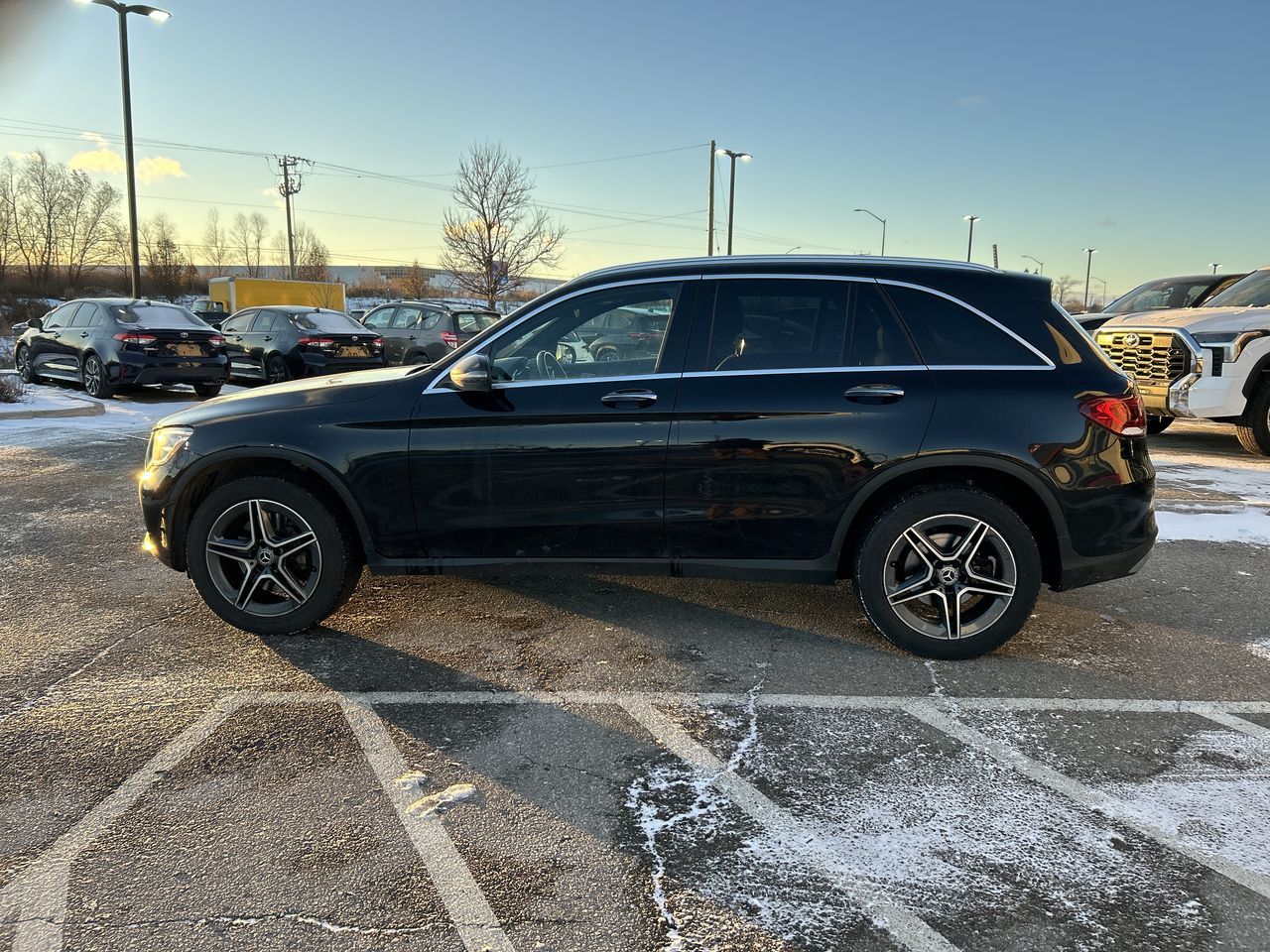 2020 Mercedes-Benz GLC300