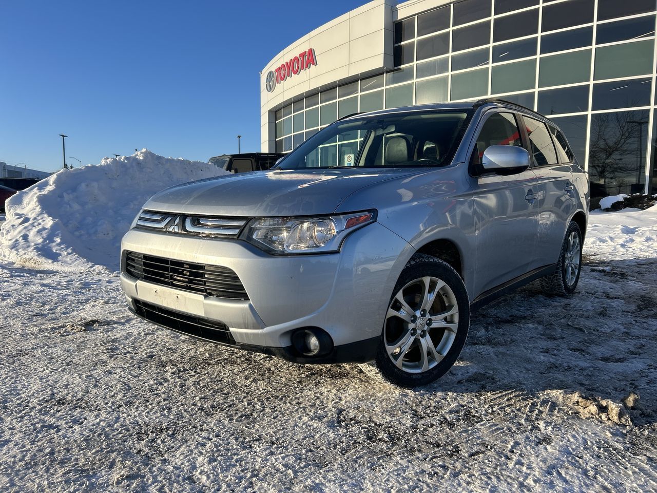 2014 Mitsubishi Outlander