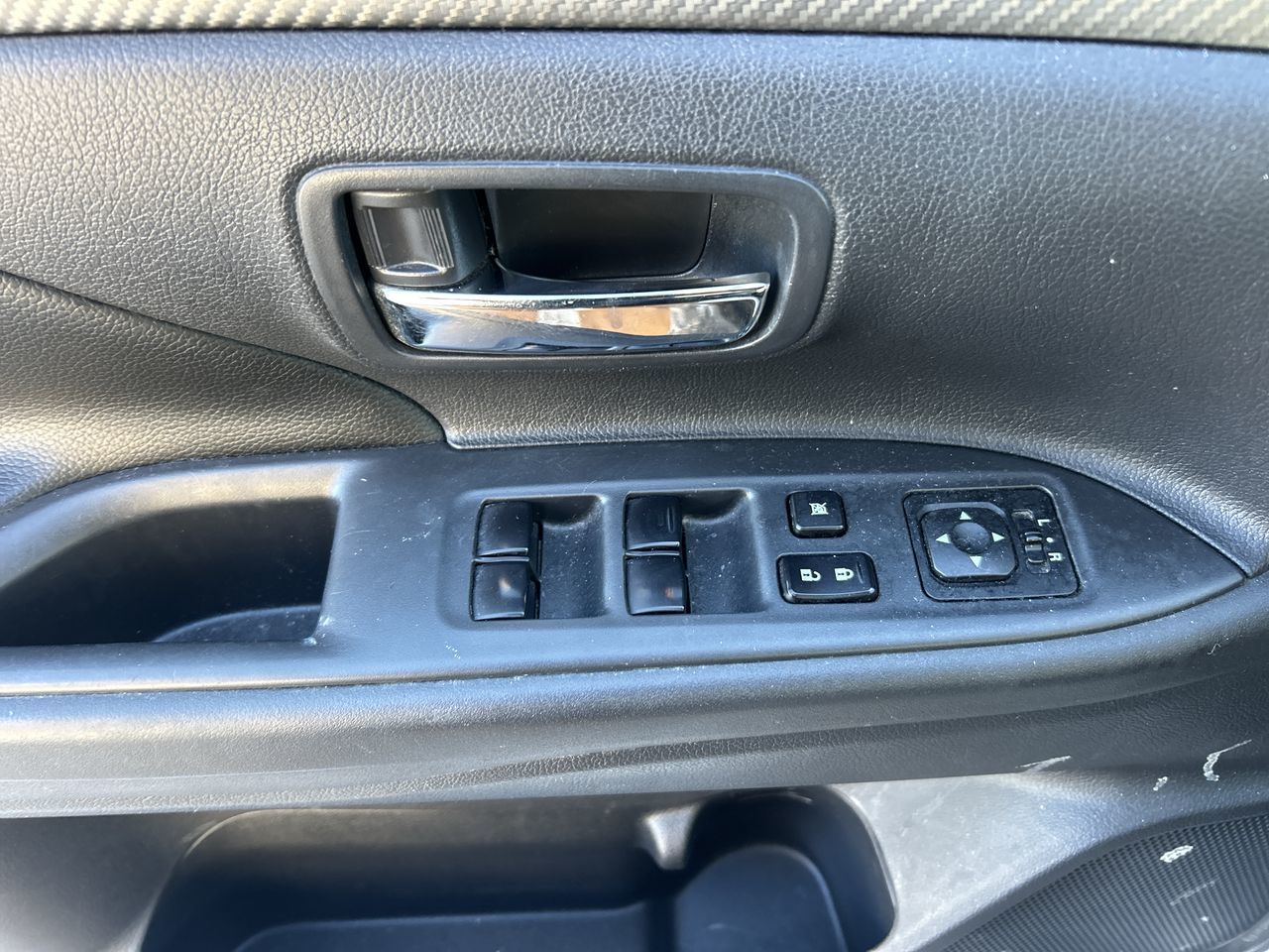 2014 Mitsubishi Outlander