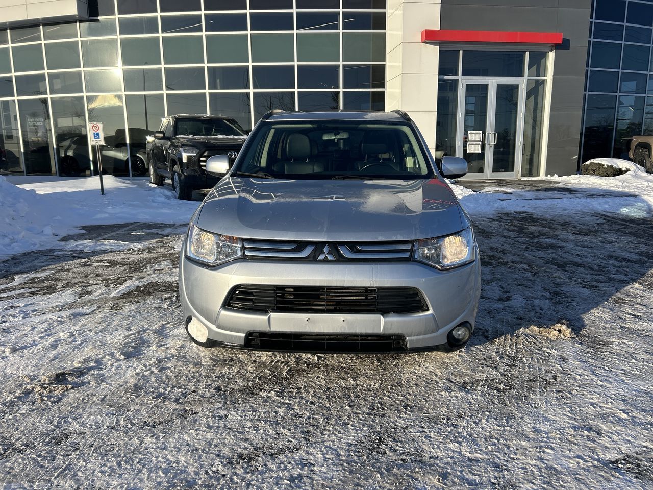 2014 Mitsubishi Outlander