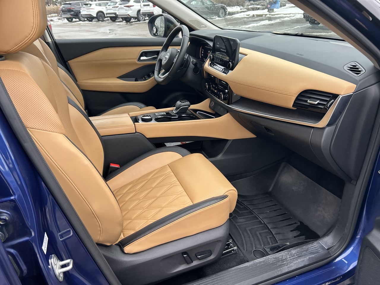 2023 Nissan Rogue in Bolton, Ontario