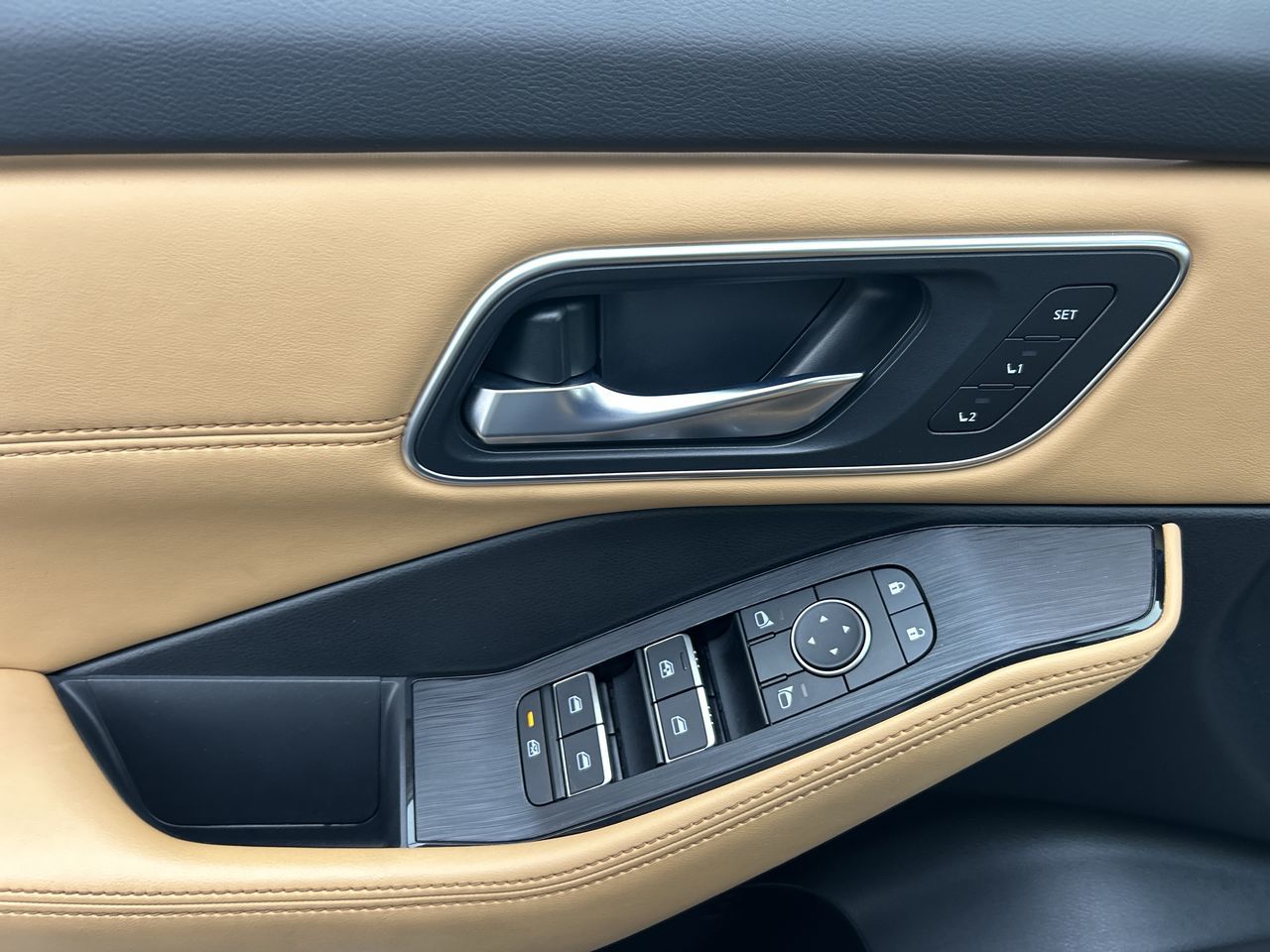 2023 Nissan Rogue in Bolton, Ontario