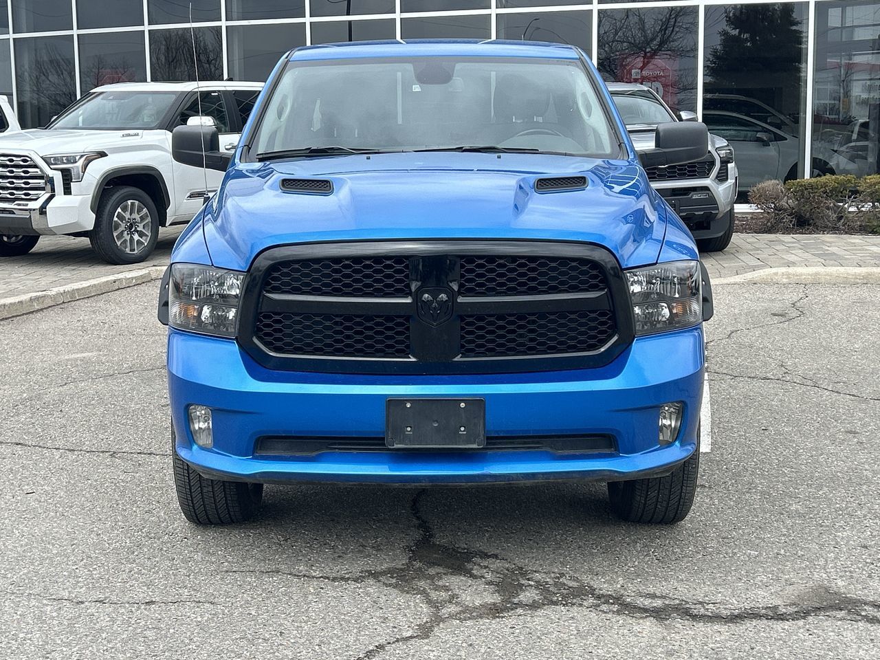 2023 Ram RAM 1500 Classic Crew Cab 4x4 (DS)