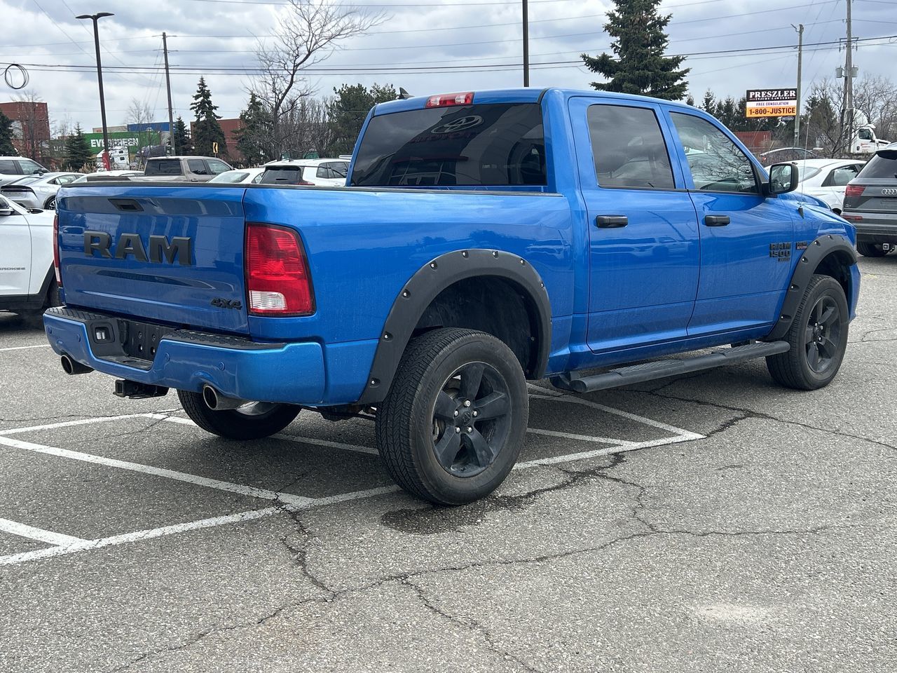 2023 Ram RAM 1500 Classic Crew Cab 4x4 (DS)