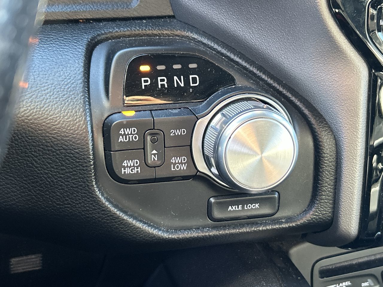 2019 Ram RAM 1500 Crew Cab 4x4 (dt)