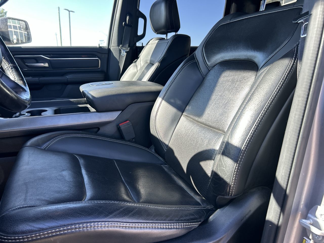 2019 Ram RAM 1500 Crew Cab 4x4 (dt)